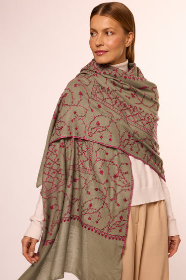 Cashmere Bordado chá verde