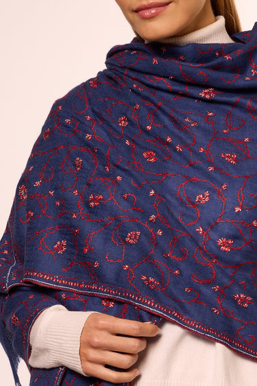 Cashmere Bordado azul marinho