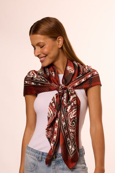 Lenço double face Bandana Xadrez em cetim de seda | 110x110cm