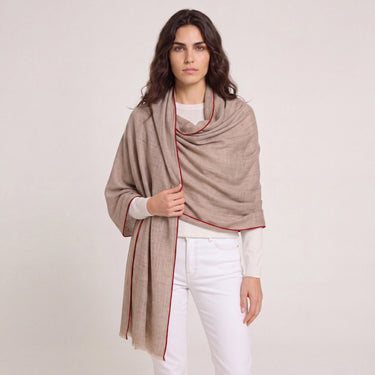 Cashmere Premium Unique detalhe vermelho