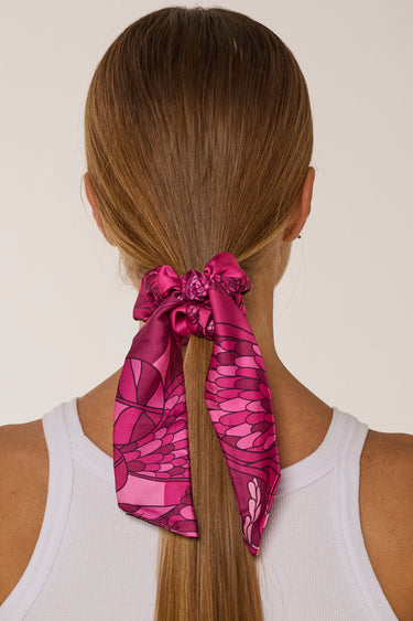 Scrunchie Ramos de Púrpura pink em cetim de poliéster