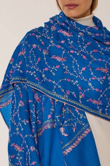 Embroidered Cashmere blue/pink