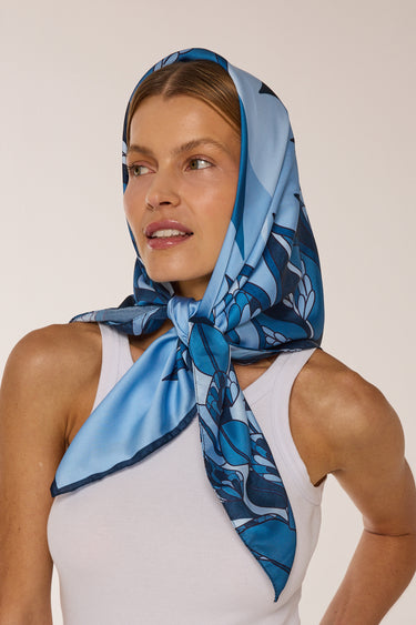 Lenço Ramos de Púrpura azul em cetim de poliéster | 90x90cm