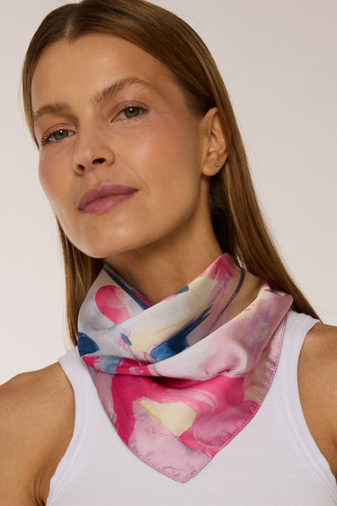 Lenço Travessia em cetim de poliéster | 50x50cm