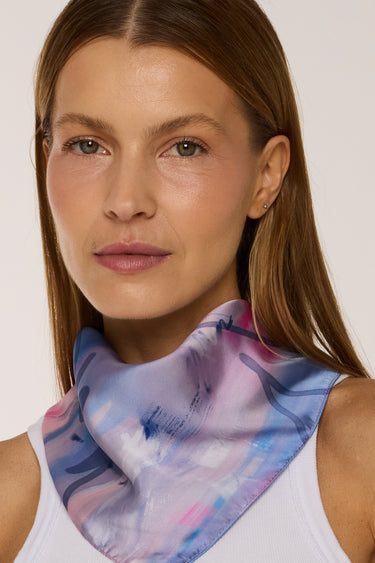 Lenço Ternura em cetim de poliéster | 50x50cm