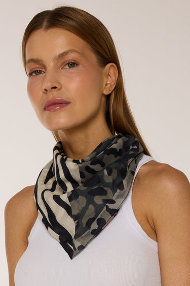 Bandana Selva Bravia em algodão | 65x65cm