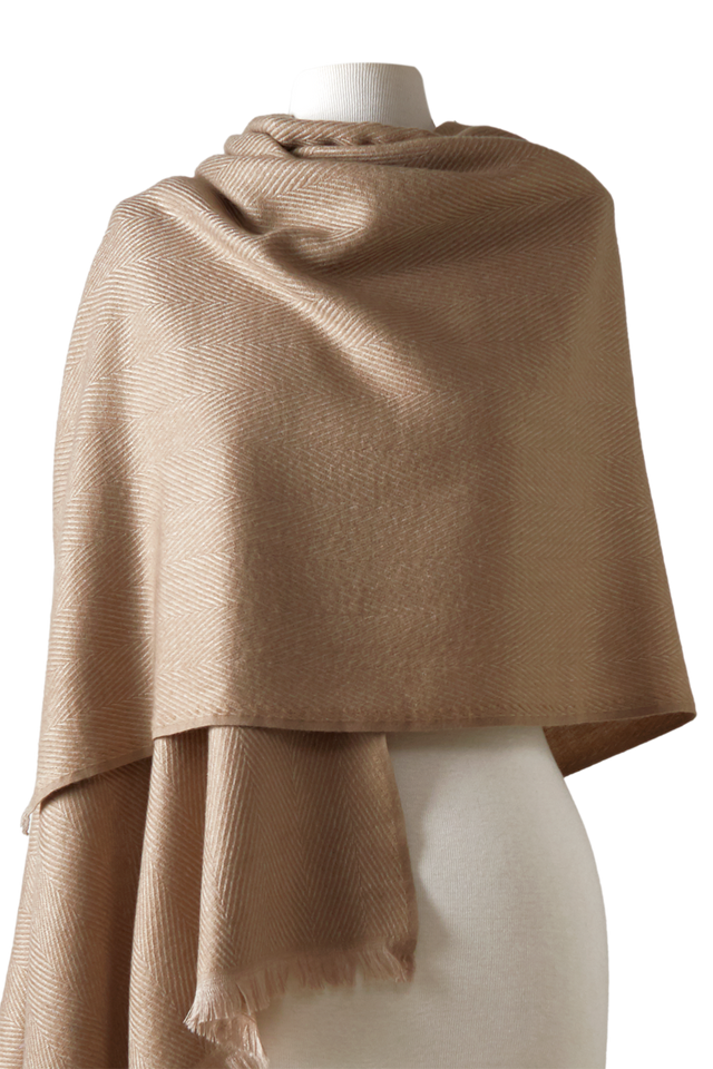   - CASHMERE ESPINHA DE PEIXE AREIA- Scarf Me 