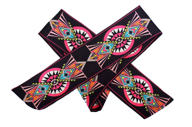   - FAIXA TWILLY SCARF ME GEOMETRICO TRIBAL / CETIM POLIÉSTER- Scarf Me 