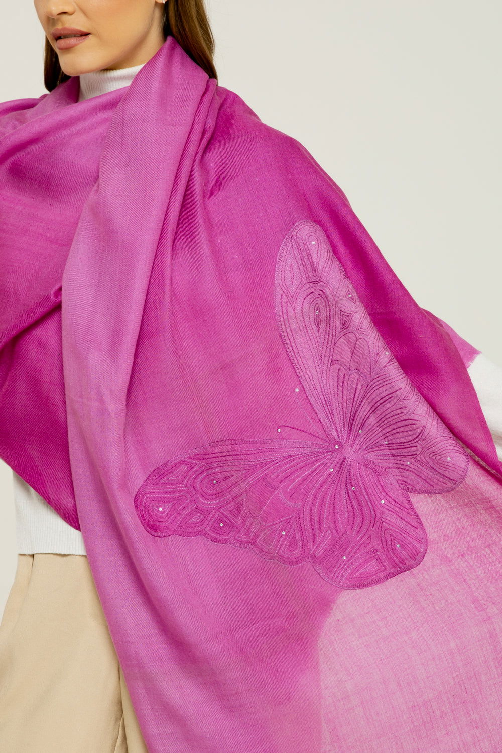   - Cashmere Bordado butterfly roxo- Scarf Me 