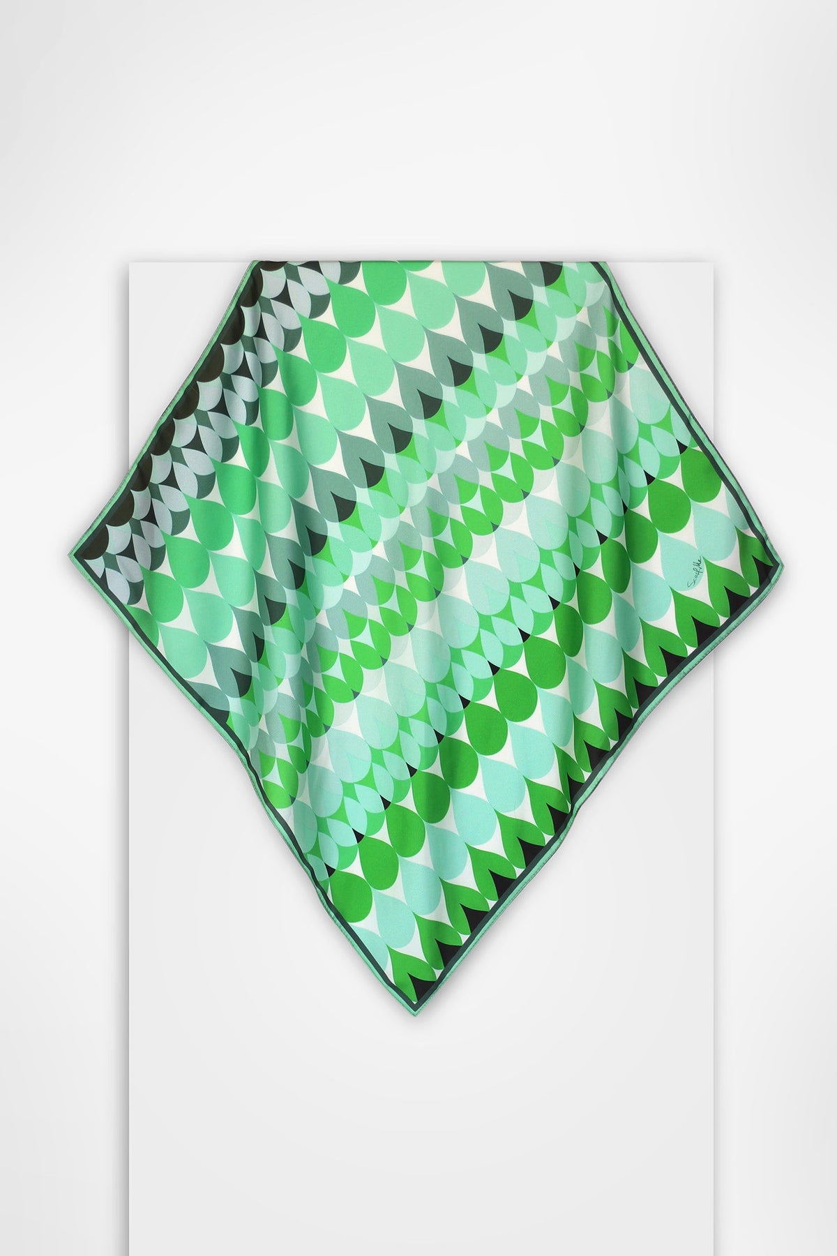 Lúcia scarf in polyester satin | 50x50cm - Scarf Me