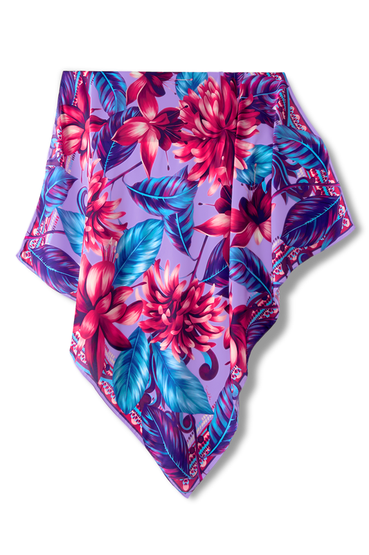   - Lenço Flor Flamingo lavanda em cetim poliéster | 90x90cm- Scarf Me 