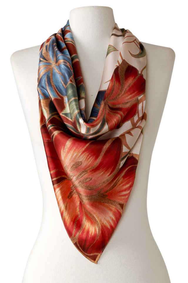   - Lenço Marble Flowers bordeaux em cetim de seda | 90x90cm- Scarf Me 