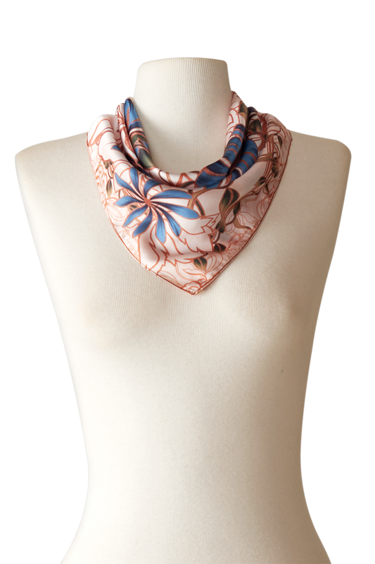   - Lenço Marble Flowers em cetim poliéster | 50x50cm- Scarf Me 