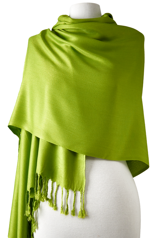   - Pashmina Lisa de viscose verde pistache | 70x180cm- Scarf Me 