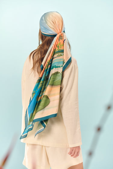 Lenço Entardecer em cetim de poliéster | 90x90cm