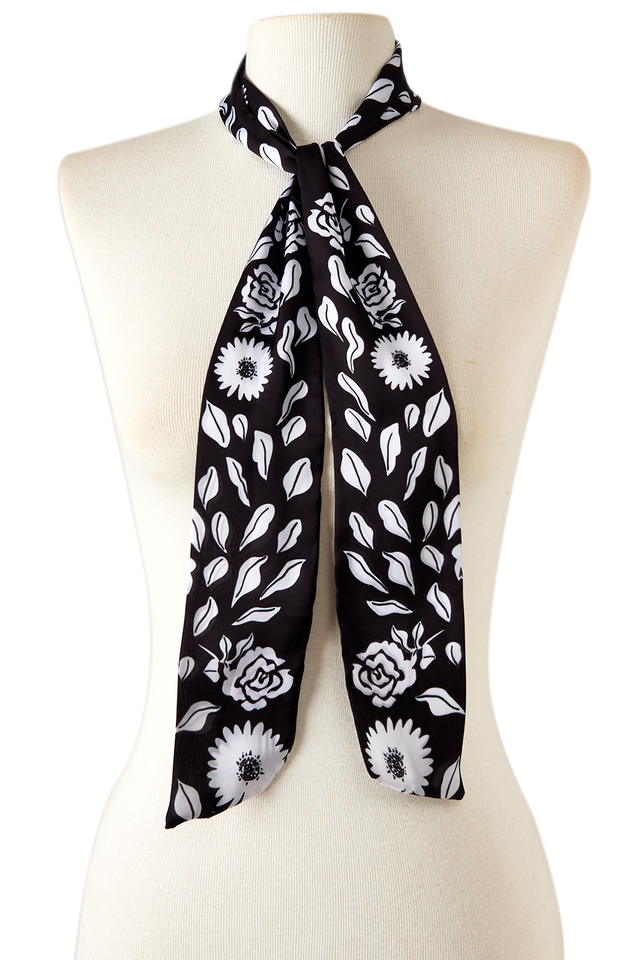   - TWILLY BOTÂNICA EM CETIM POLIÉSTER | 8X130CM- Scarf Me 