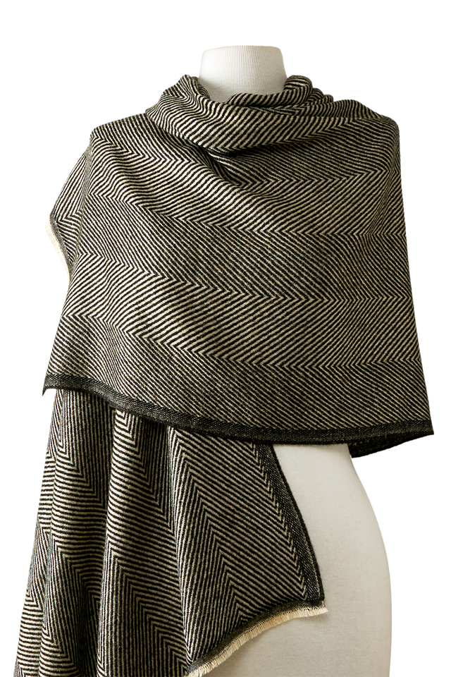   - Cashmere Espinha de peixe preto/areia- Scarf Me 