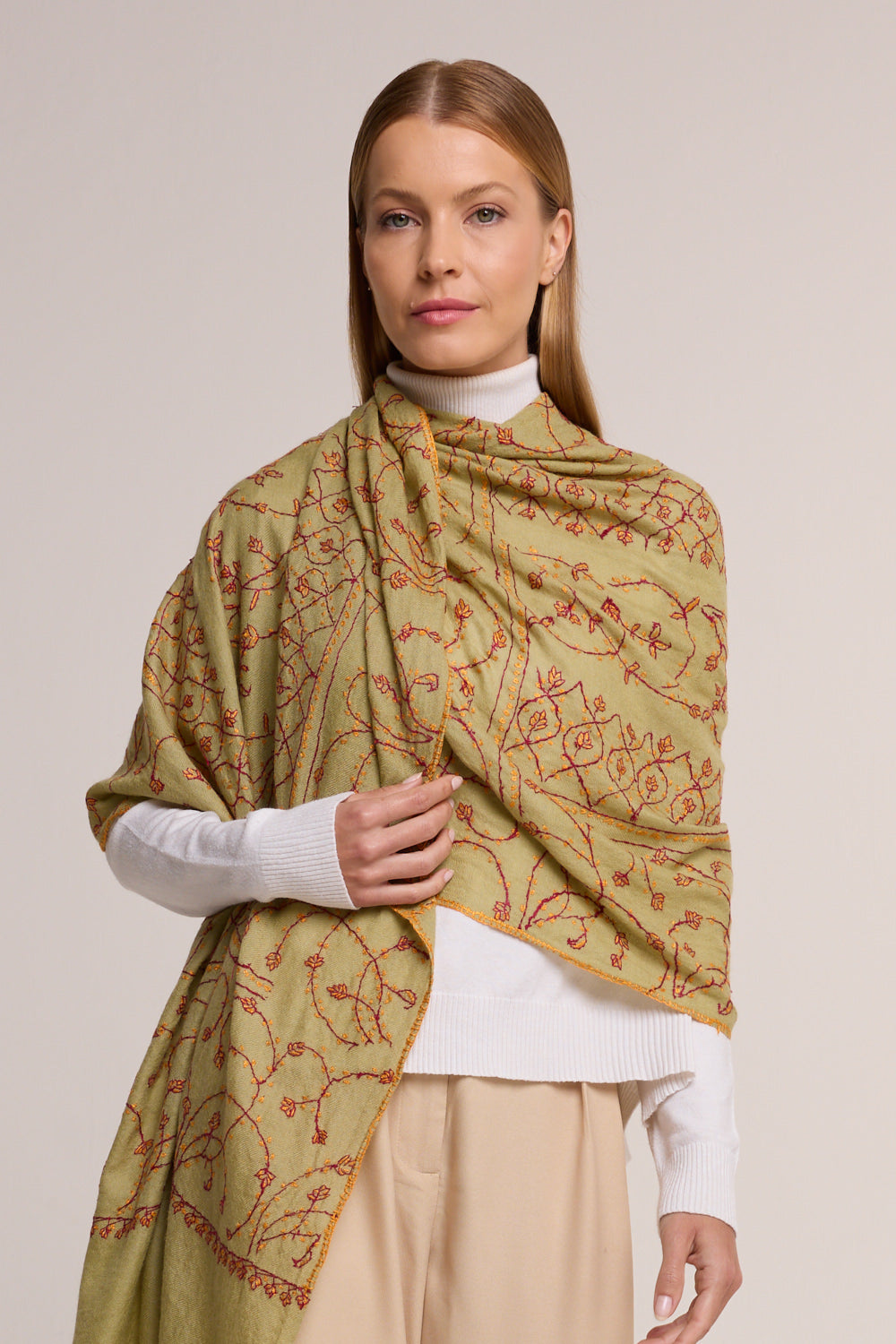 cashmere-bordado-embroidery-