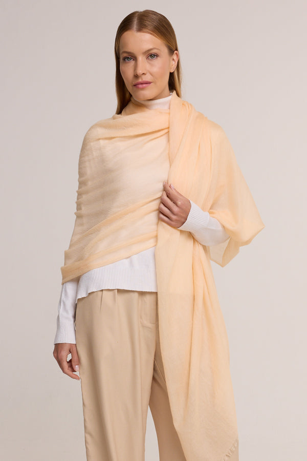 Cashmere Himalaia peach