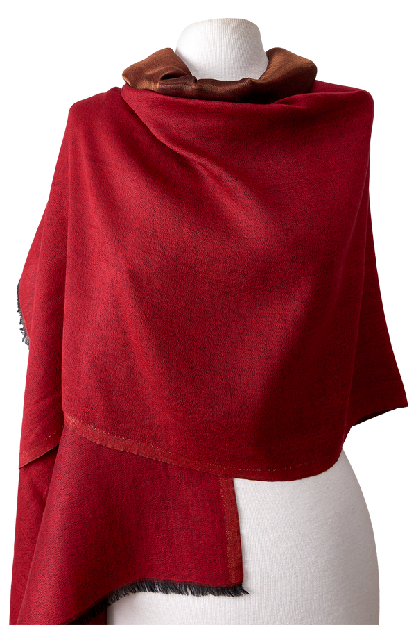 Zari deep red double-sided cashmere with silk | 75x200cm