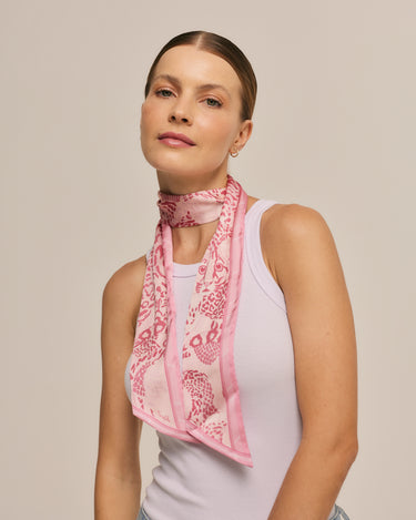 Twilly Jaguatirica do Cerrado rosa em cetim de poliéster | 8x130cm