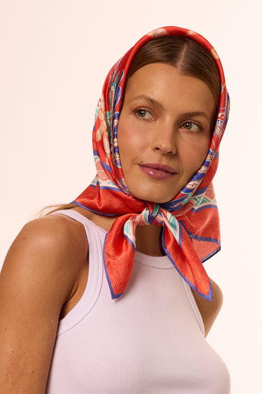 Anya scarf in polyester satin | 70x70cm