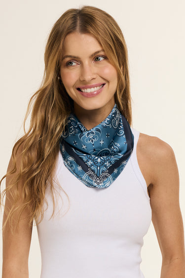 BRAZIL ANIMAL SCARF 50x50 | YELLOW GREEN POLYESTER SATIN