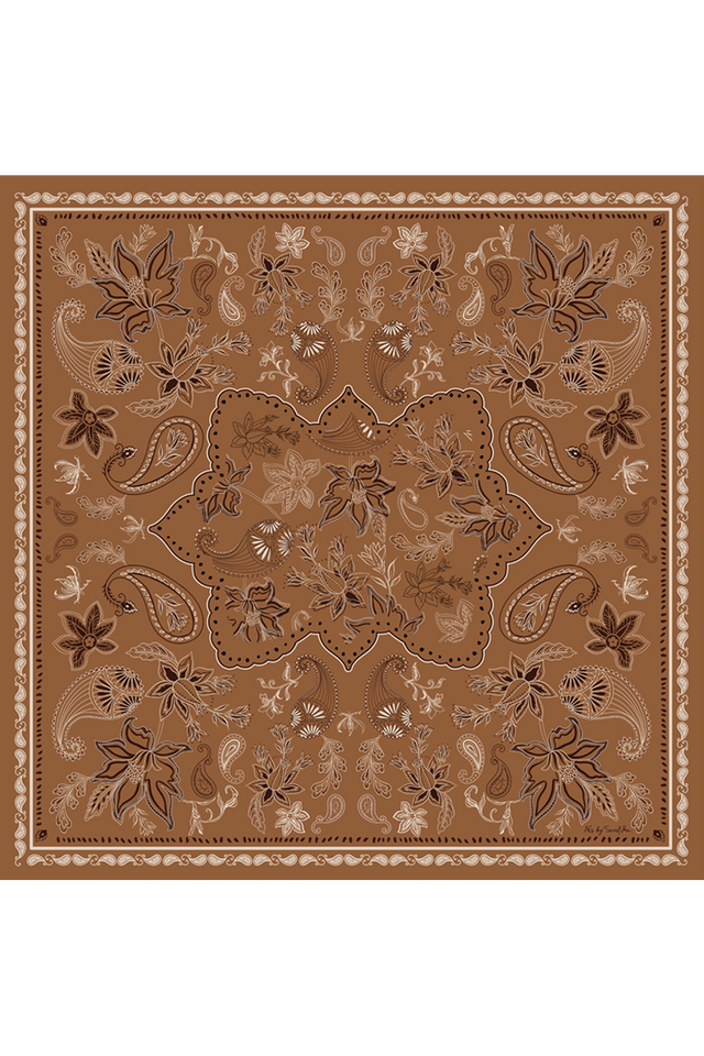 Imagem de lenço com estampa boho em tons de marrom e bege, com acabamento delicado que destaca o design clássico.