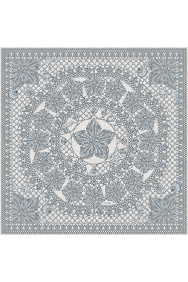 Imagem da estampa do lenço ritos do mar com design floral em detalhes de alta qualidade.