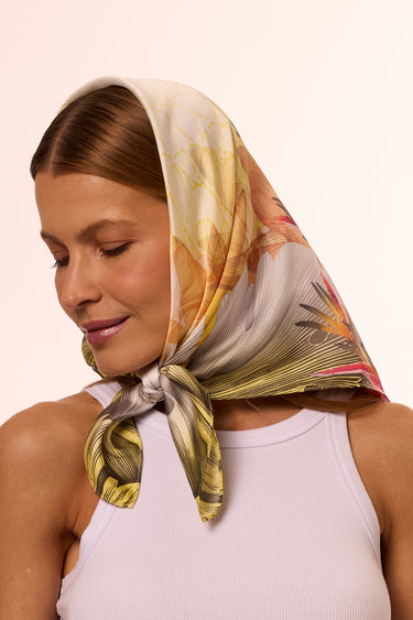 Heliconia scarf in polyester satin | 70x70cm