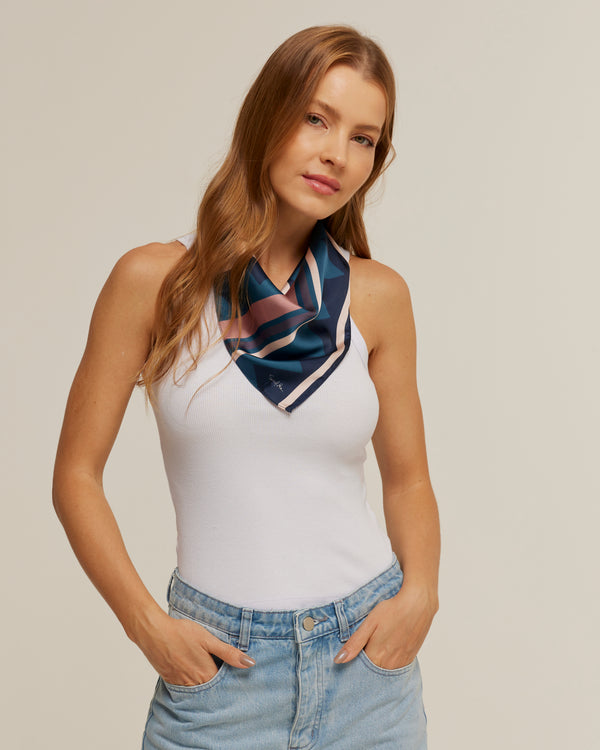 Listrado Atemporal scarf in polyester satin | 50x50cm