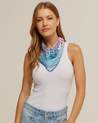 Lenço Mandala Folhas em cetim de poliéster | 50x50cm