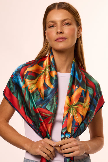 Lenço Mata Atlântica vermelho em cetim de seda | 90x90cm