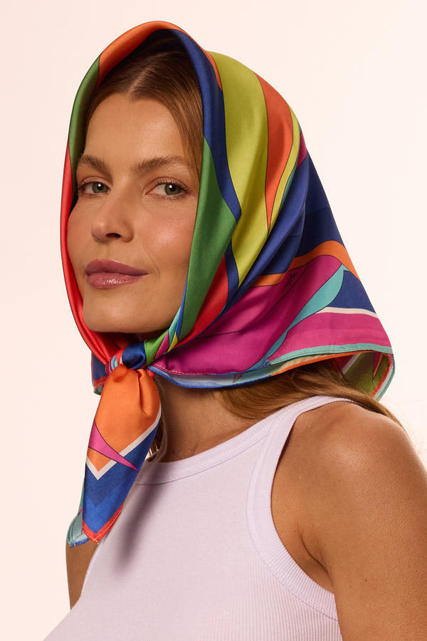 Neiva scarf in polyester satin | 70x70cm