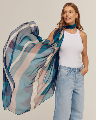 Max lenço Listrado Atemporal em mousseline de seda | 130x130cm