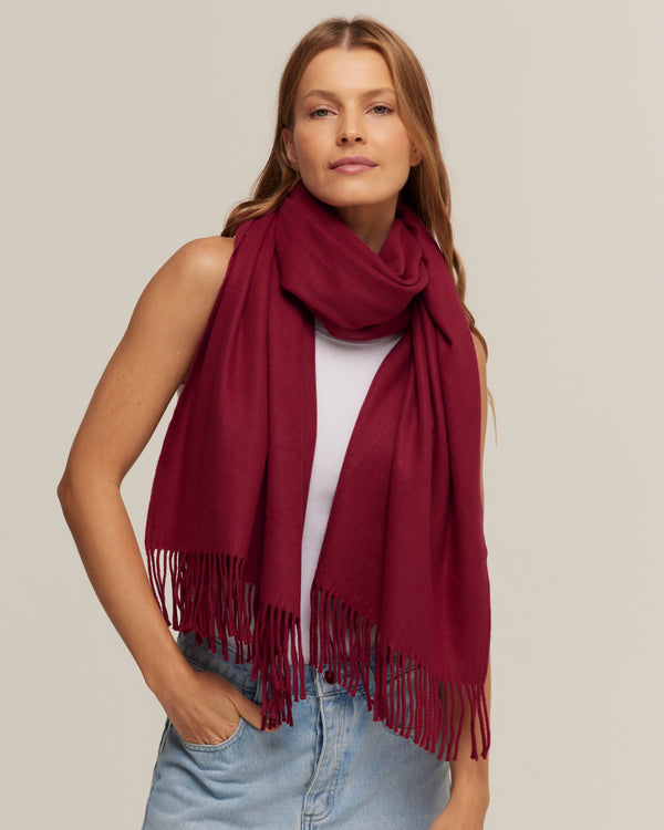 Wine pashmina with a wool feel