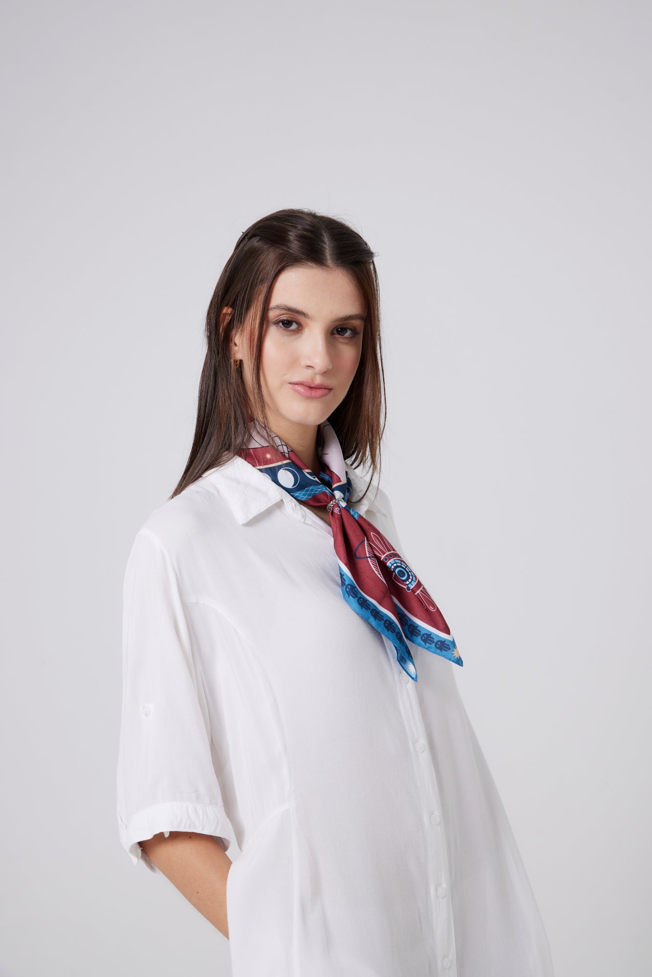 Aries scarf in polyester satin | 60x60cm
